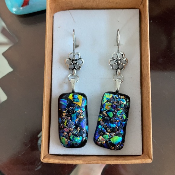 Meet your Posher, Love at First Sight Designs- - Picture 12 of 12